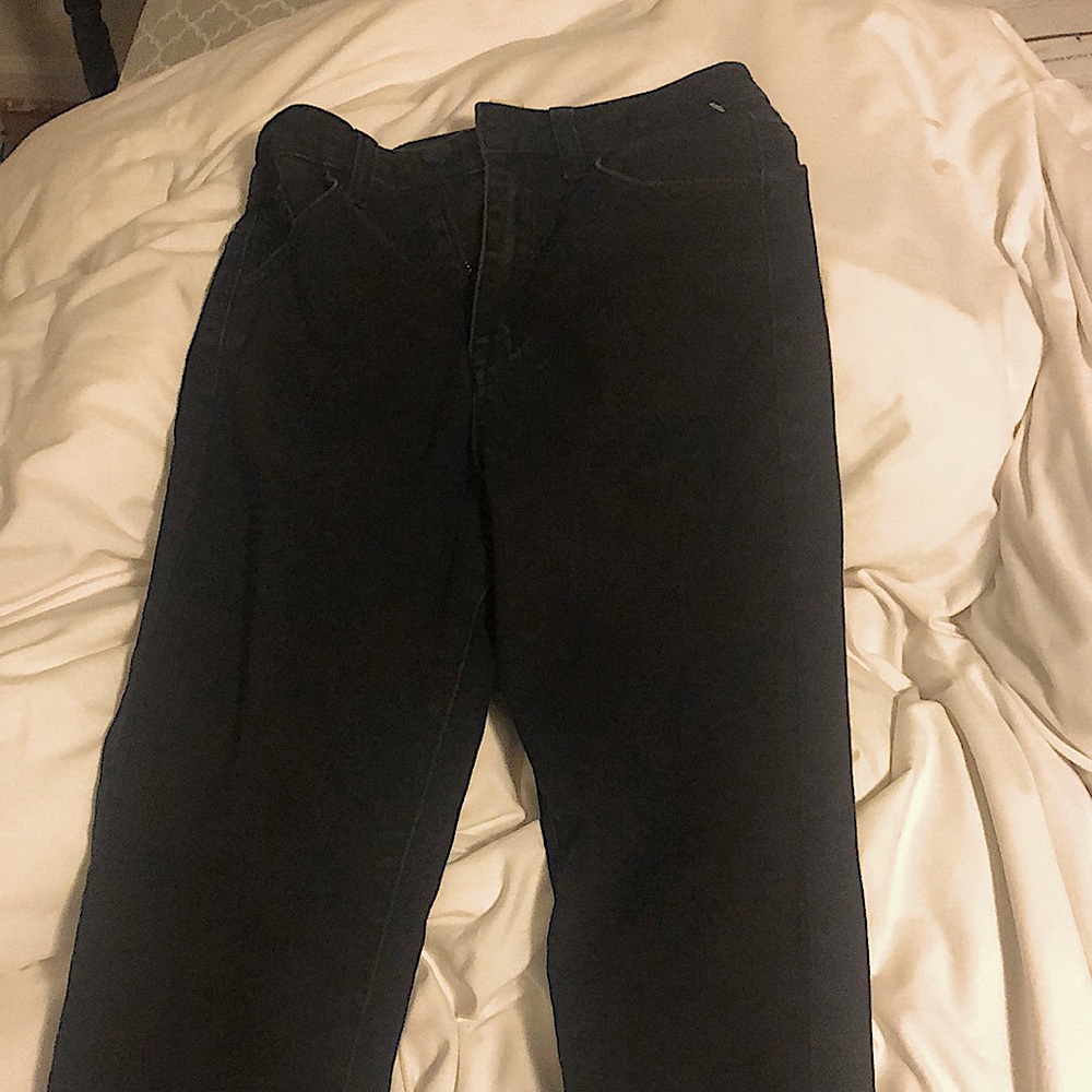 black skinny jeans